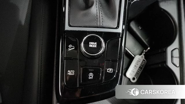 Kia Sportage 5th Generation 2023 Белый из Кореи, фото 3