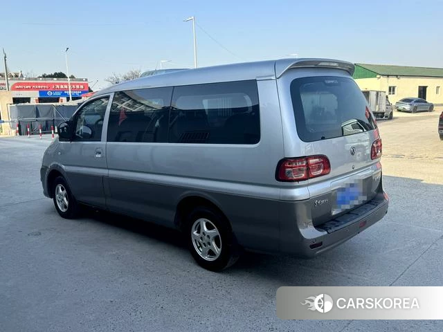 Dongfeng popular Lingzhi 2019 Серебристо-серый из Китая, фото 3