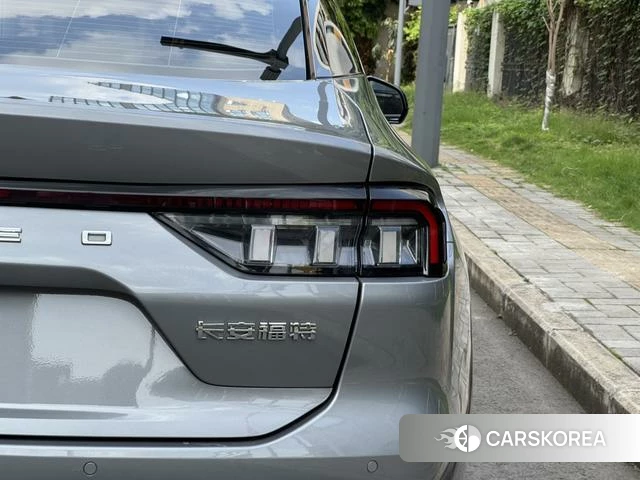 Ford Mondeo 2022 Темно-серый из Китая, фото 3