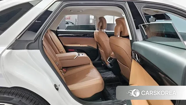 Hyundai Grandeur Hybrid (GN7) 2023 Белый из Кореи, фото 3