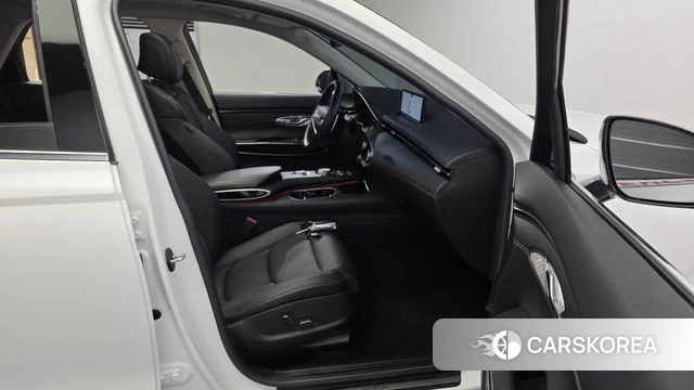 Genesis GV70 2021 Белый из Кореи, фото 3