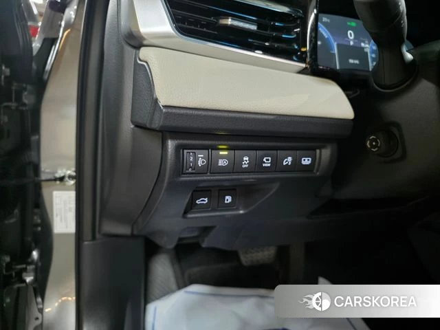 Toyota Camry (XV80) 2025 Серый из Кореи, фото 3