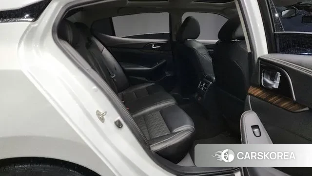 Nissan Maxima (A36) 2018 Белый из Кореи, фото 3