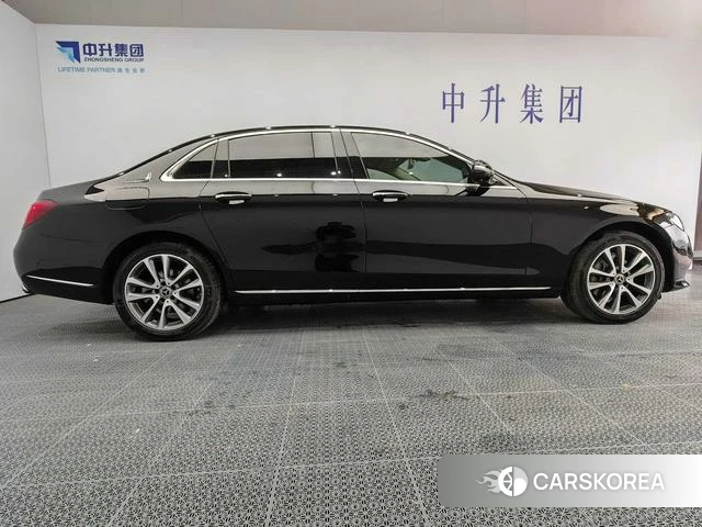 Mercedes-Benz E-class 2019 Черный из Китая, фото 3