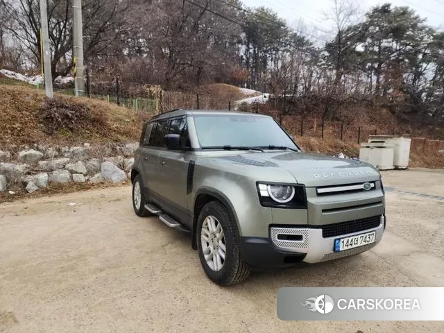 Land Rover Defender (L663) 2021 Зеленый из Кореи, фото 3