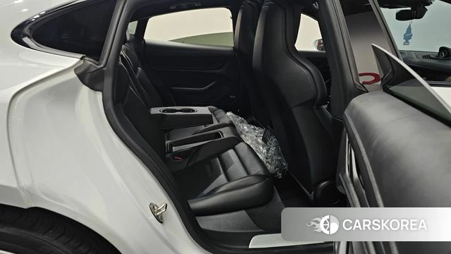 Porsche Taycan 2020 Белый из Кореи, фото 3