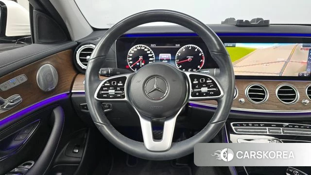 Mercedes-Benz E-Class W213 2019 Белый из Кореи, фото 3