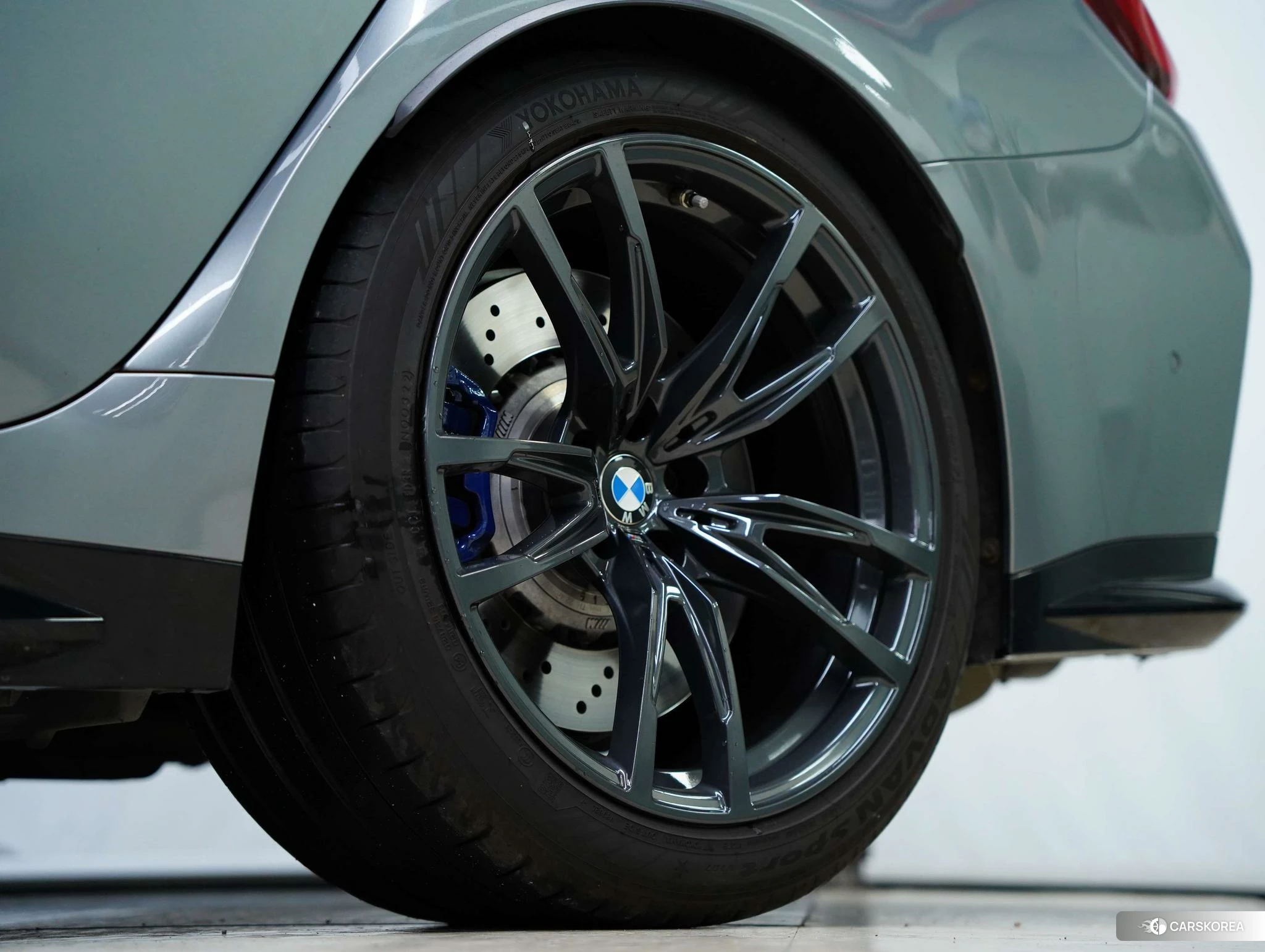 BMW M3 2022 Темно-серый из Китая, фото 3
