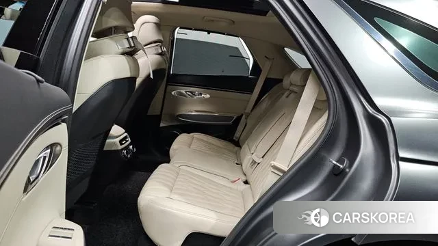 Genesis GV70 2022 Серый из Кореи, фото 3