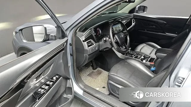 Ssangyong Beautiful Korando 2020 Серебристо-серый из Кореи, фото 3