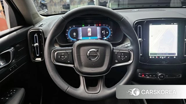 Volvo XC40 2023 Небесно-голубой из Кореи, фото 3