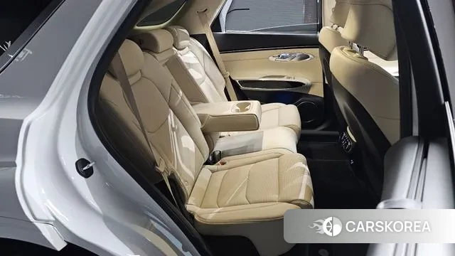 Genesis GV70 2024 Белый из Кореи, фото 3