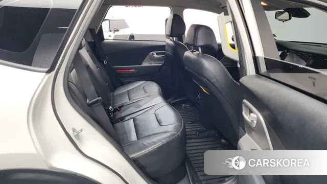 Kia Niro Plus 2022 Белый из Кореи, фото 3