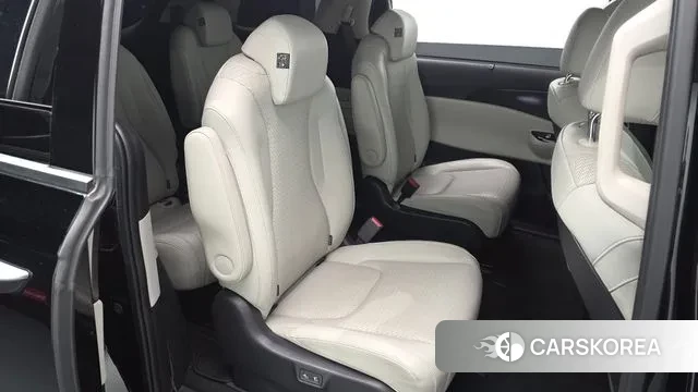 Kia Carnival 4th generation 2023 Черный из Кореи, фото 3