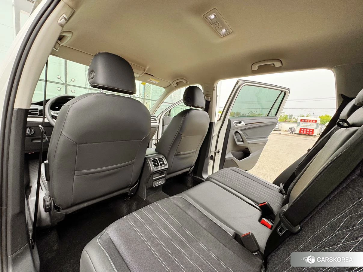 Volkswagen Tiguan L 2021 Белый из Китая, фото 3