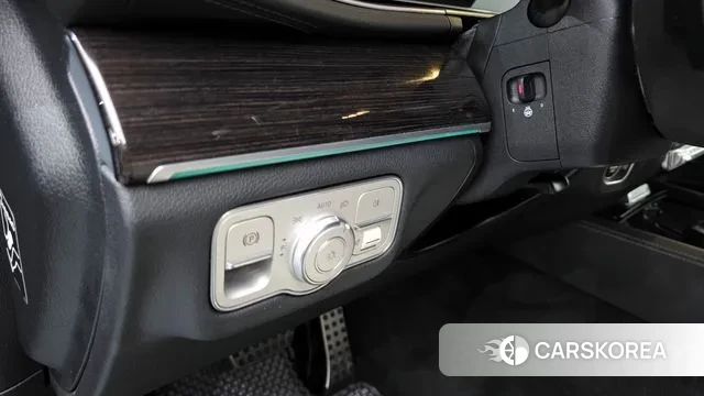 Mercedes-Benz GLE-Class W167 2022 Серебристо-серый из Кореи, фото 3