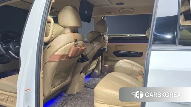 Kia The New Carnival 2019 Белый из Кореи, фото 3