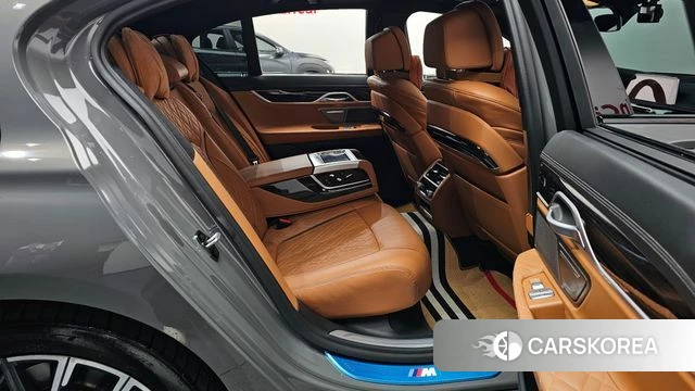 BMW 7 Series (G11) 2020 Черный из Кореи, фото 3