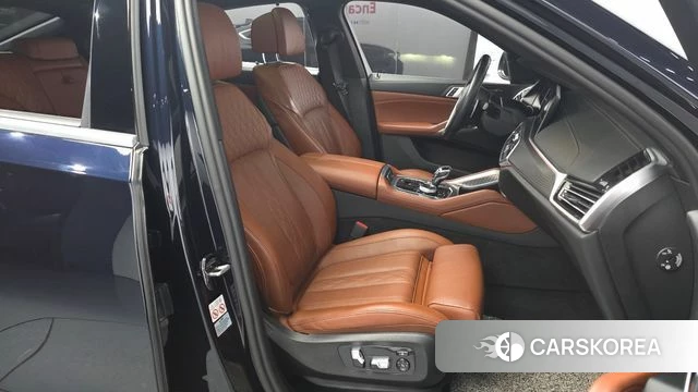 BMW X6 (G06) 2022 Черный из Кореи, фото 3