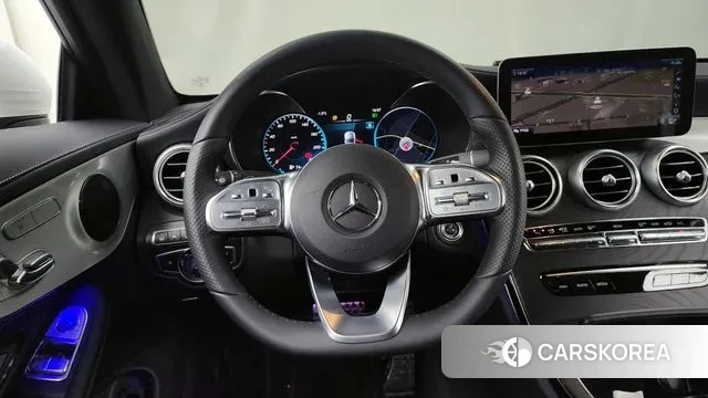 Mercedes-Benz C-Class W205 2022 Белый из Кореи, фото 3