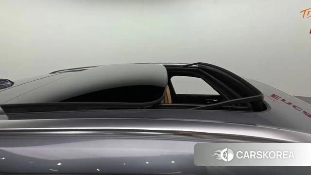 Volvo XC60 second Generation 2018 Серебряный из Кореи, фото 3