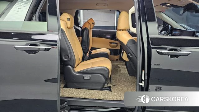 Kia Carnival 4th generation 2021 Черный из Кореи, фото 3