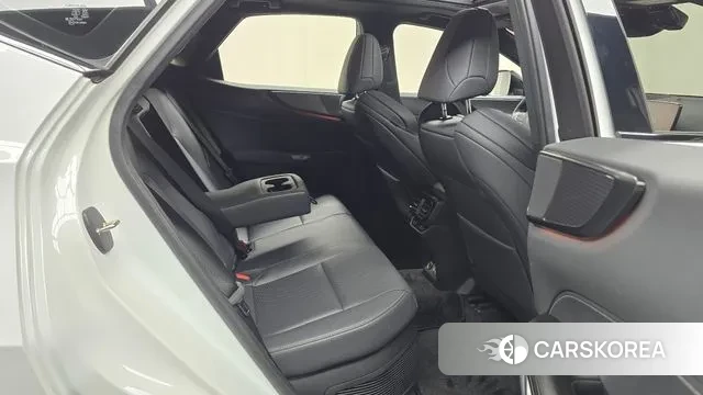 Lexus NX450h + 2nd generation 2024 Белый из Кореи, фото 3