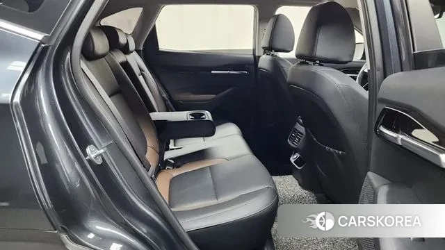 Kia Seltos 2021 Серый из Кореи, фото 3