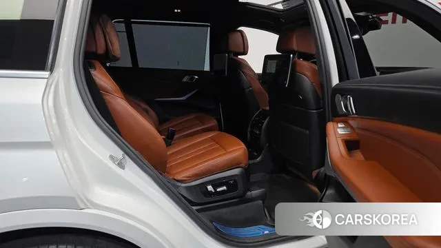 BMW X7 (G07) 2020 Белый из Кореи, фото 3