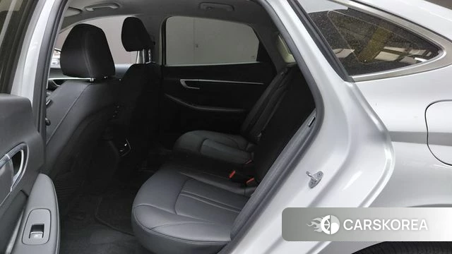 Hyundai Sonata D Edge Hybrid (DN8) 2024 Белый из Кореи, фото 3