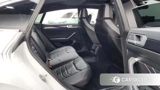 Volkswagen Arteon 2022 Белый из Кореи, фото 3