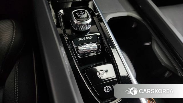 Volvo XC60 second Generation 2020 Черный из Кореи, фото 3