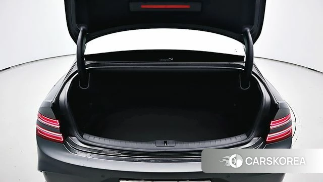 Genesis G80 (RG3) 2024 Черный из Кореи, фото 3