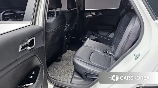 Kia Sportage 5th Generation 2023 Белый из Кореи, фото 3