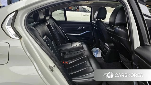 BMW 3 Series (G20) 2022 Белый из Кореи, фото 3