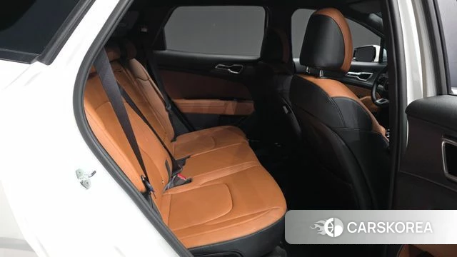 Kia Sportage 5th Generation 2022 Белый из Кореи, фото 3