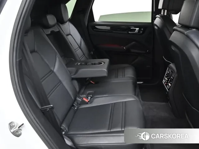 Porsche Cayenne (PO536) 2023 Белый из Кореи, фото 3