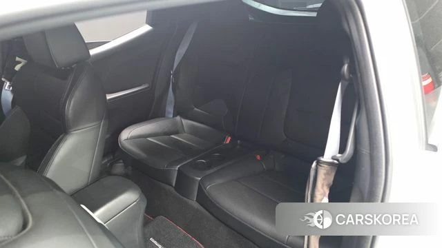 Hyundai Veloster (JS) 2019 Белый из Кореи, фото 3