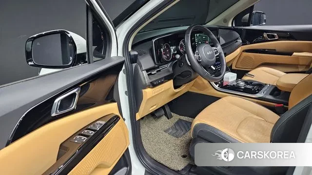 Kia Carnival 4th generation 2023 Белый из Кореи, фото 3
