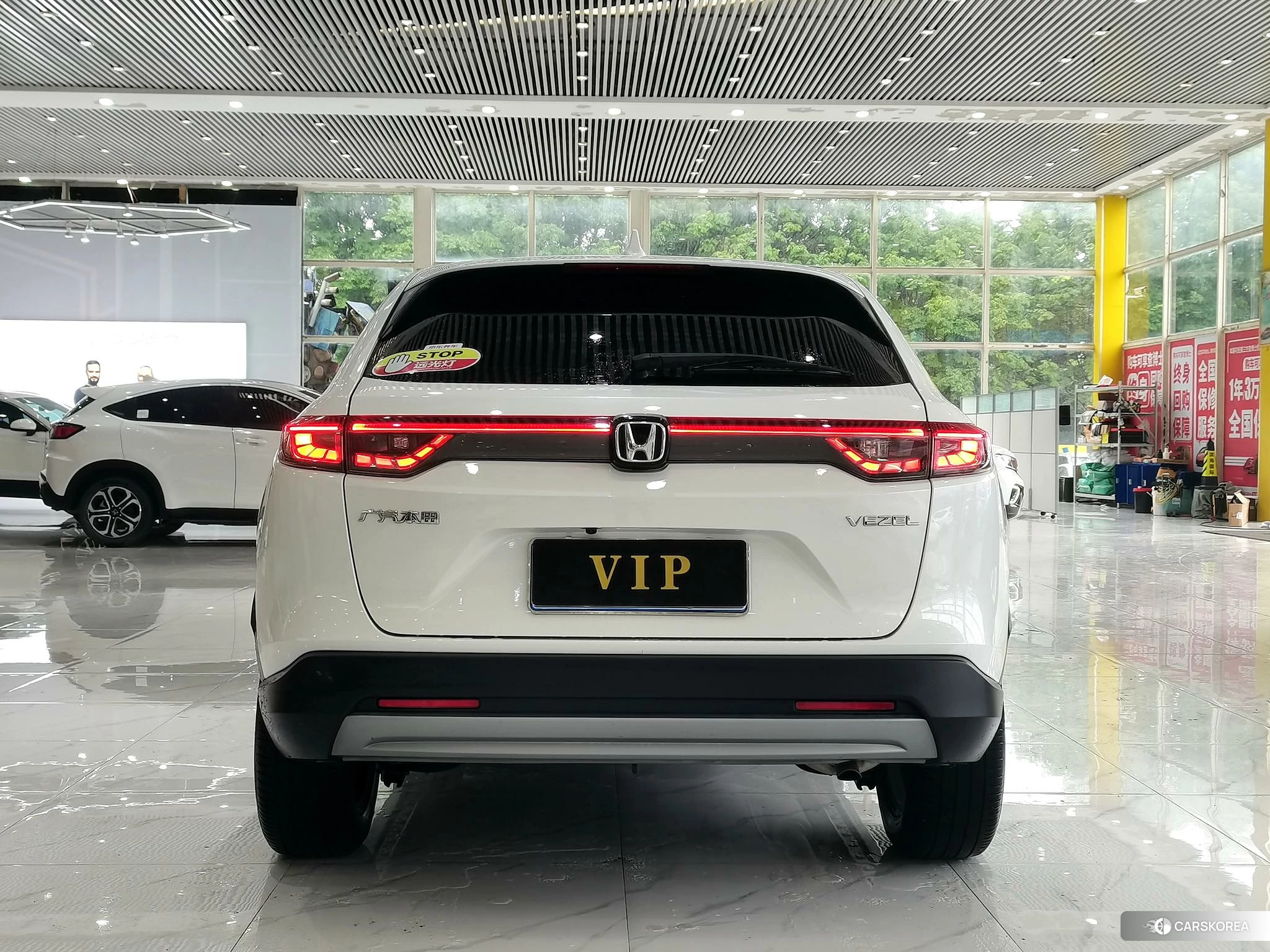 Honda Vezel 2022 Белый из Китая, фото 3