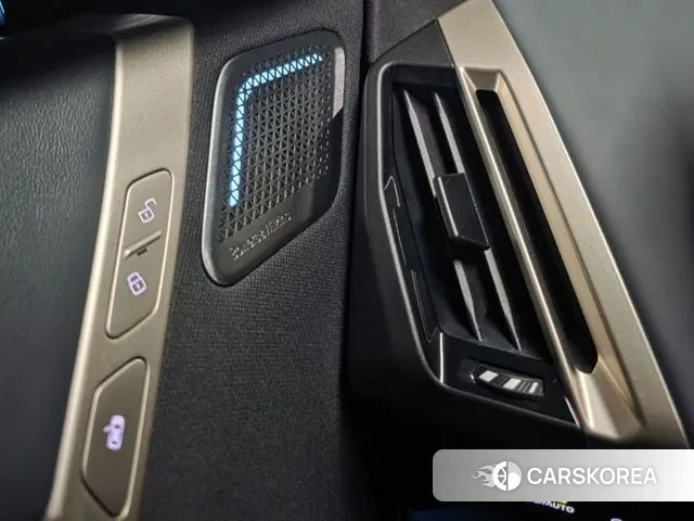 BMW iX 2023 Серый из Кореи, фото 3