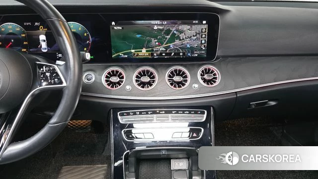 Mercedes-Benz E-Class W213 2022 Черный из Кореи, фото 3