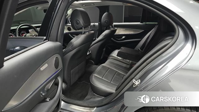 Mercedes-Benz E-Class W213 2019 Серый из Кореи, фото 3