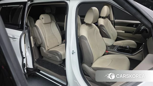 Kia Carnival 4th generation 2022 Белый из Кореи, фото 3