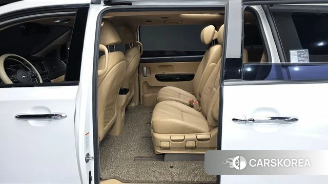 Kia The New Carnival 2019 Белый из Кореи, фото 3