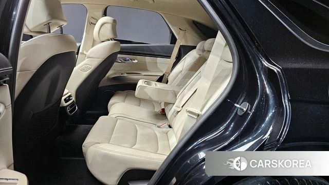 Genesis GV70 2022 Черный из Кореи, фото 3