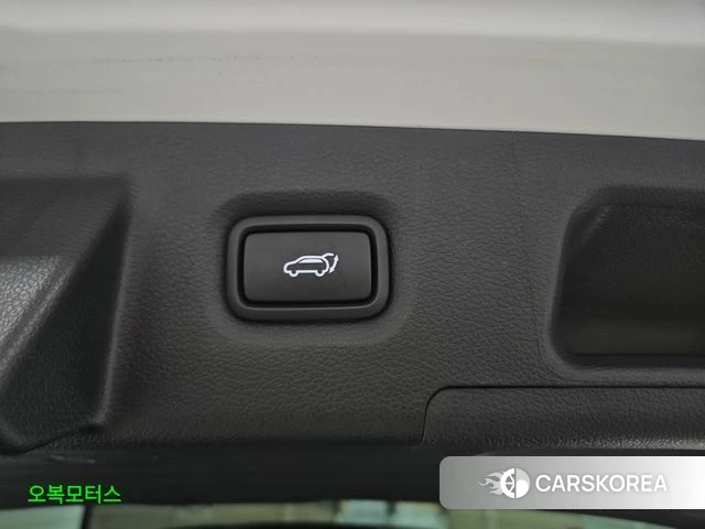 Hyundai The New Santa Fe 2022 Белый из Кореи, фото 3