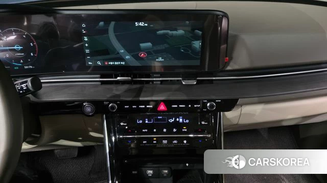 Kia Carnival 4th generation 2023 Белый из Кореи, фото 3