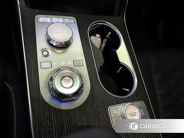 Genesis GV80 Coupe 2024 Белый из Кореи, фото 3