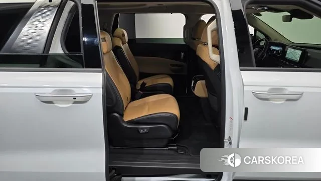 Kia Carnival 4th generation 2023 Белый из Кореи, фото 3